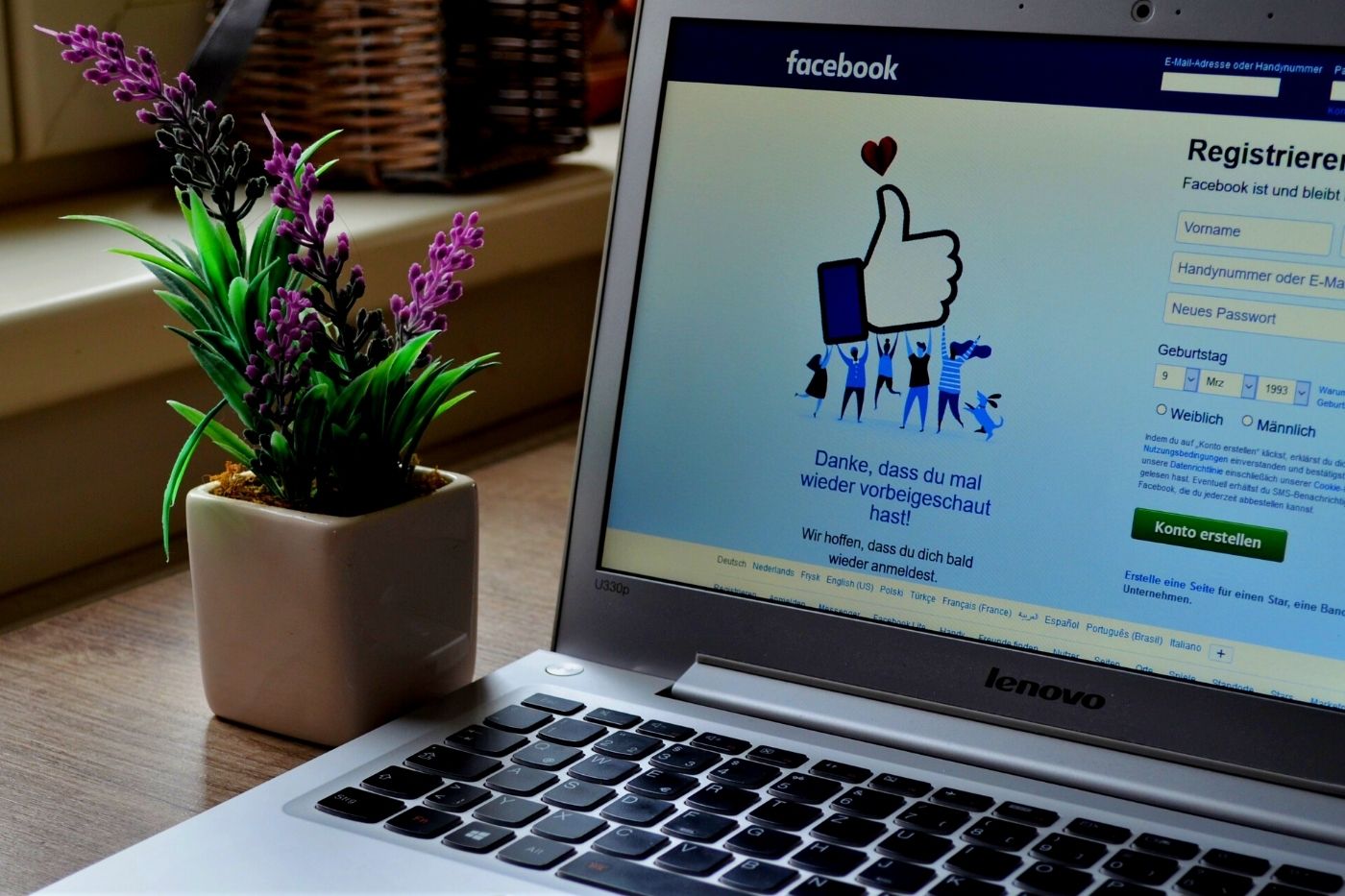 5 Reasons Why You Should Use FB Ads For Your Business